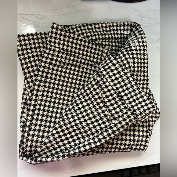 Old Navy Dress Pants - Picture 2 of 6